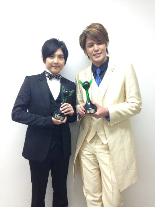 Yuki Kaji and Mamoru Miyano at the 8th Seiyuu Awards